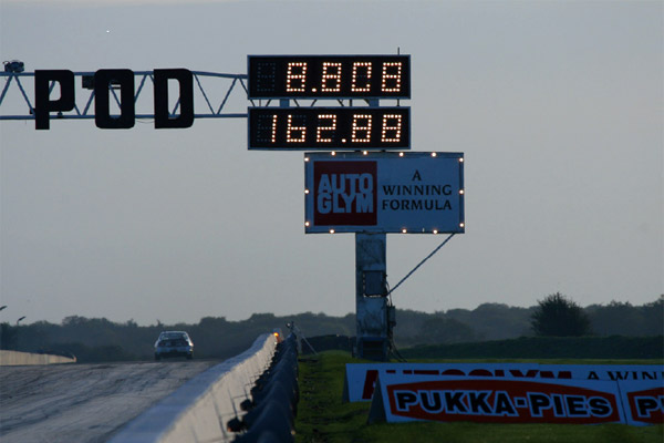 Team GTC DUKE RACING Smash Long Standing FIA European 4WD Drag Record @ Santa Pop Race Way!